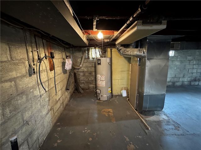 51 E Wine St, Uniontown, PA 15401