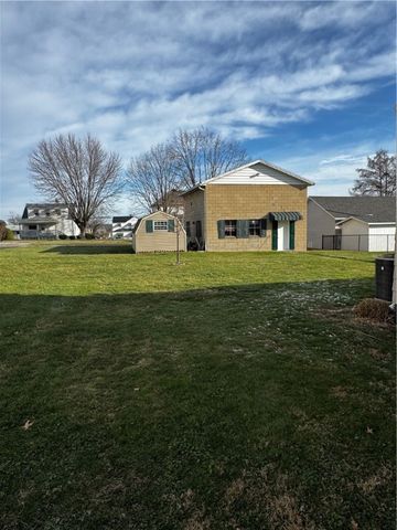 51 E Wine St, Uniontown, PA 15401