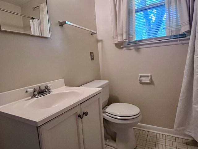 925 Boscobel St Apt 3, Nashville, TN 37206