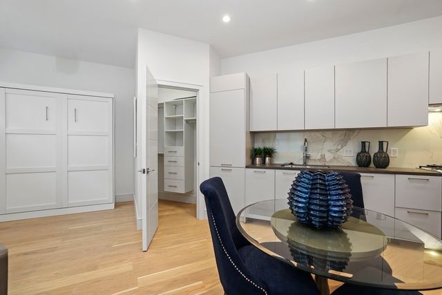 111 Marion St 1, Brookline, MA 02446