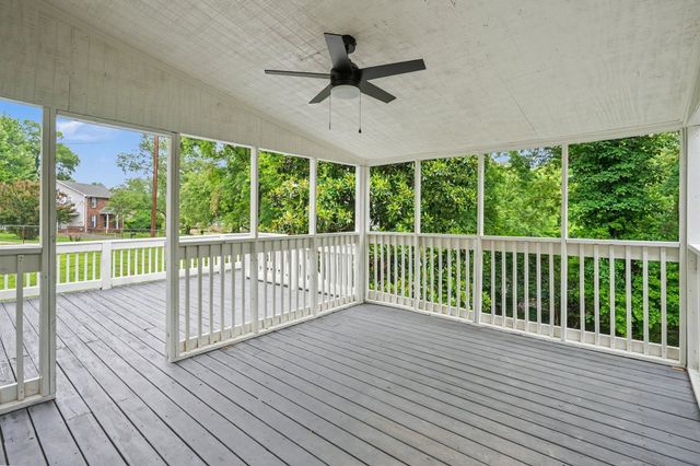 4833 Shasta Dr, Old Hickory, TN 37138