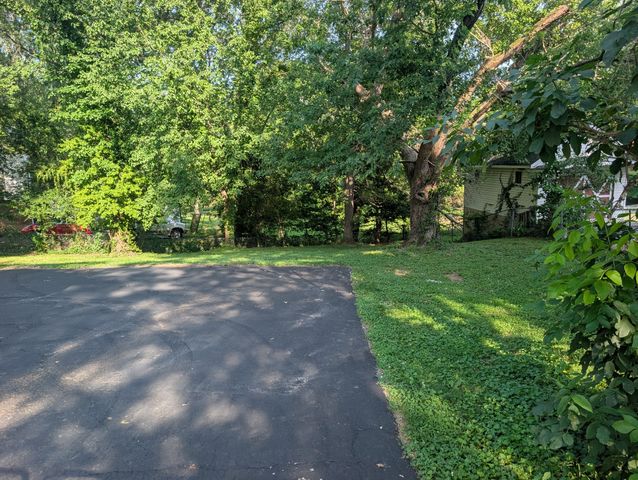 4833 Shasta Dr, Old Hickory, TN 37138