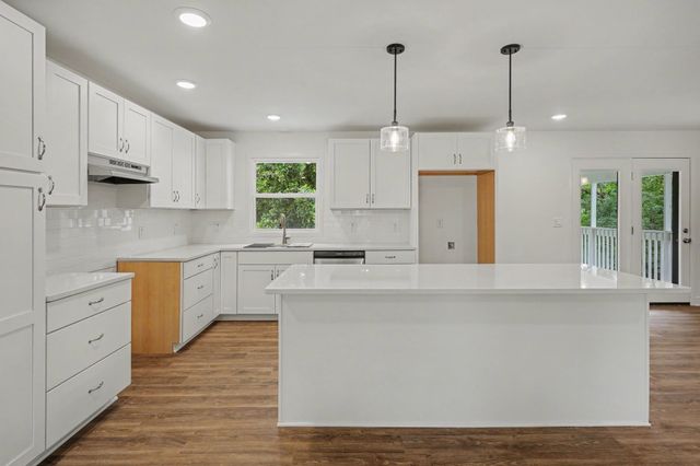 4833 Shasta Dr, Old Hickory, TN 37138