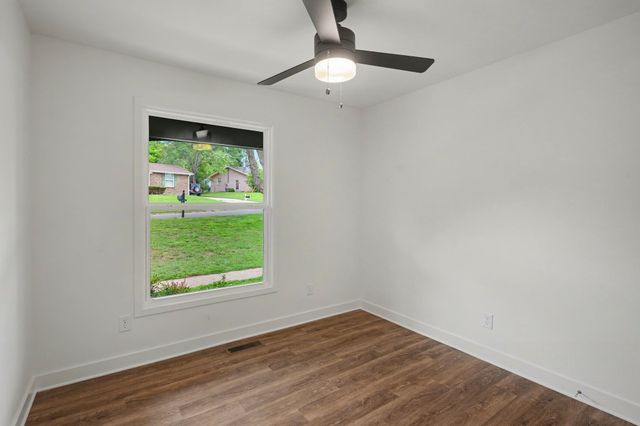 4833 Shasta Dr, Old Hickory, TN 37138