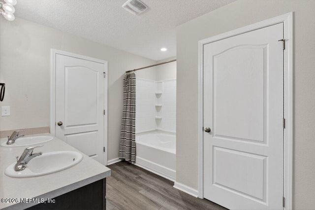 3601 SUNFISH Drive, Jacksonville, FL 32226