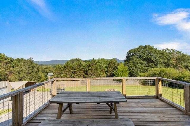 346 Thomas Road, Benton, TN 37307