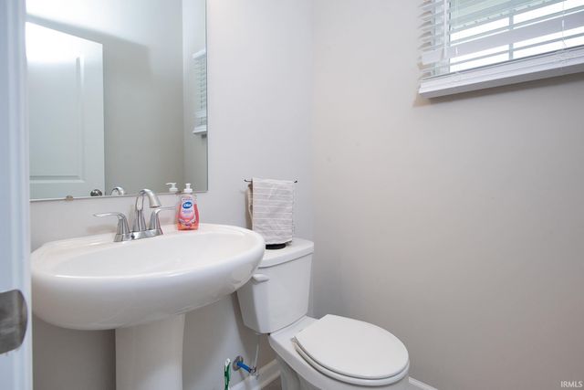 5245 Gadwall Pass, Fort Wayne, IN 46818