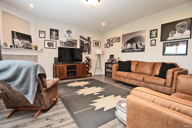 5245 Gadwall Pass, Fort Wayne, IN 46818