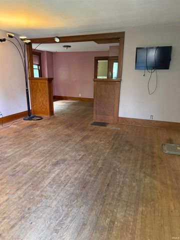 411 Middlebury Street, Elkhart, IN 46514