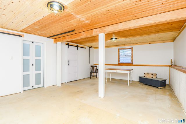 29 Deer Ridge Road, Stonington, CT 06378