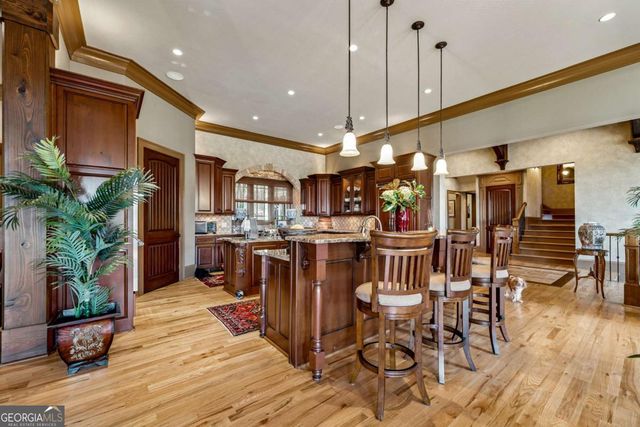 6407 Grand Marina Circle, Gainesville, GA 30506