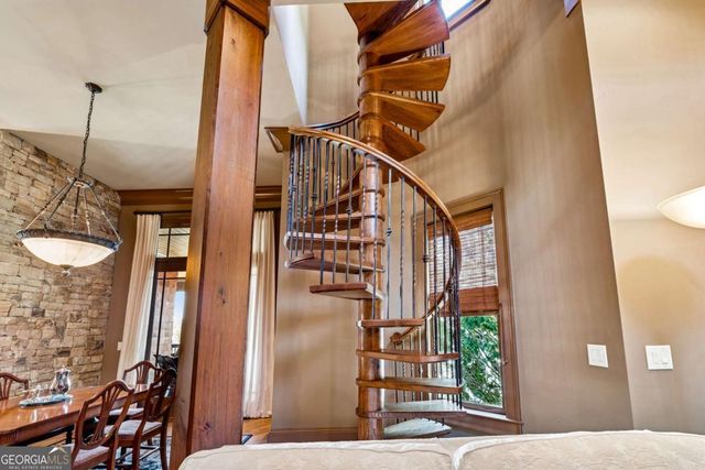 6407 Grand Marina Circle, Gainesville, GA 30506