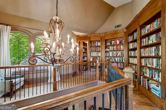 6407 Grand Marina Circle, Gainesville, GA 30506