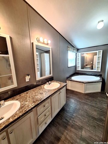411 County Road 561, Castroville, TX 78009
