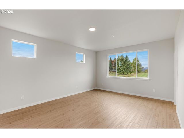 405 W HOLLY Cir, Washougal, WA 98671