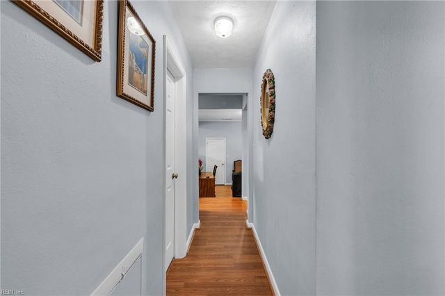 457 Hornell LN, Virginia Beach, VA 23452