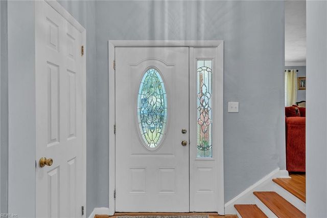 457 Hornell LN, Virginia Beach, VA 23452