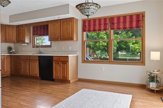 445 Clover Hill, Tipp City, OH 45371