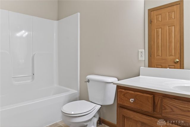 445 Clover Hill, Tipp City, OH 45371