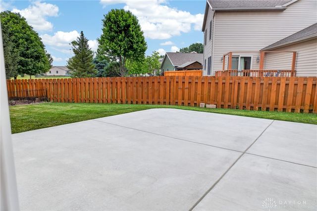 445 Clover Hill, Tipp City, OH 45371