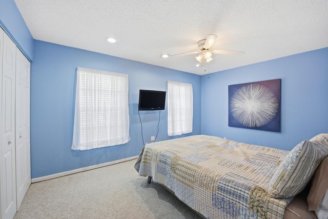 461 Holyoke Lane, Lake Worth, FL 33467