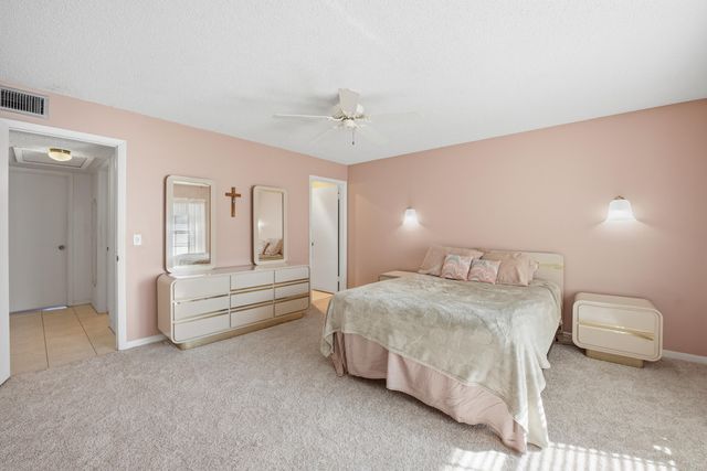 461 Holyoke Lane, Lake Worth, FL 33467