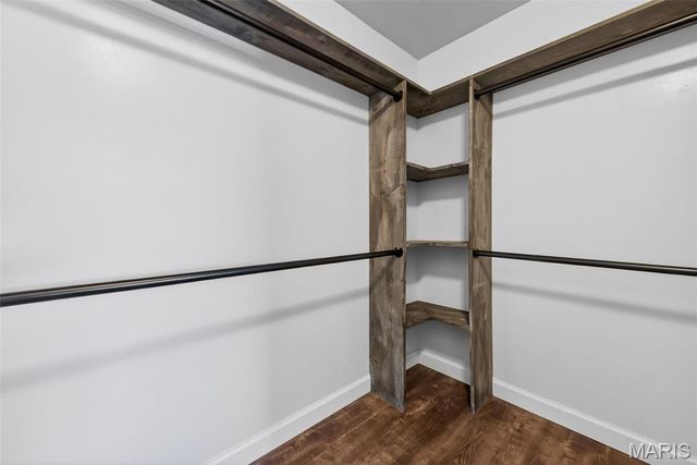 127 Creekside Drive, Winfield, MO 63389