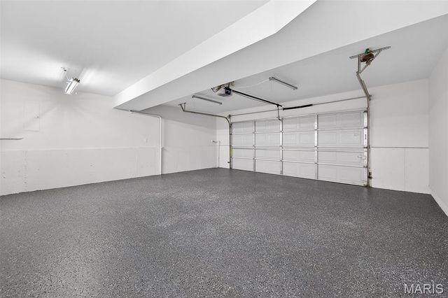 127 Creekside Drive, Winfield, MO 63389