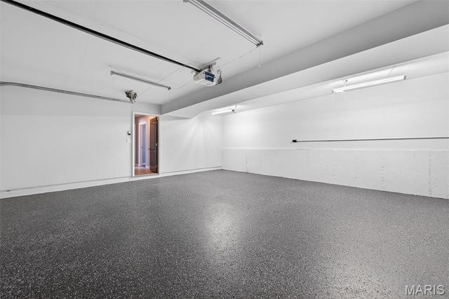 127 Creekside Drive, Winfield, MO 63389