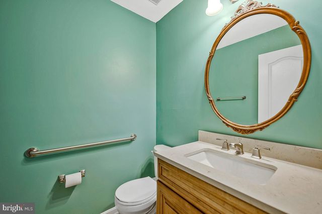 14600 HONEYSUCKLE WAY, Issue, MD 20645