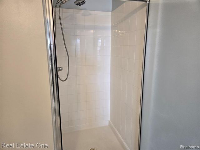 1716 Deepwood Circle 43, Rochester, MI 48307