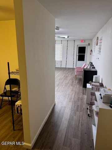 1413 E Paisano Drive E, El Paso, TX 79901