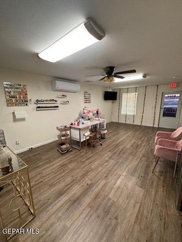 1413 E Paisano Drive E, El Paso, TX 79901