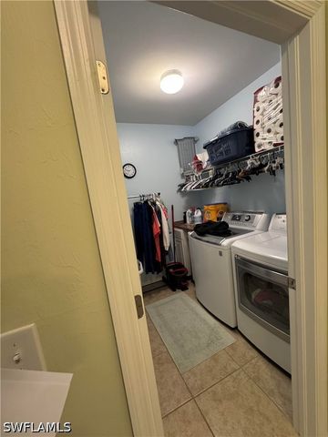 3079 Apple Blossom DR, Alva, FL 33920