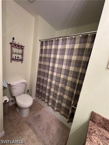 3079 Apple Blossom DR, Alva, FL 33920