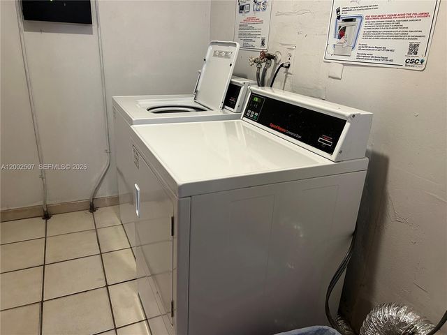 201 180th Dr 114, Sunny Isles Beach, FL 33160