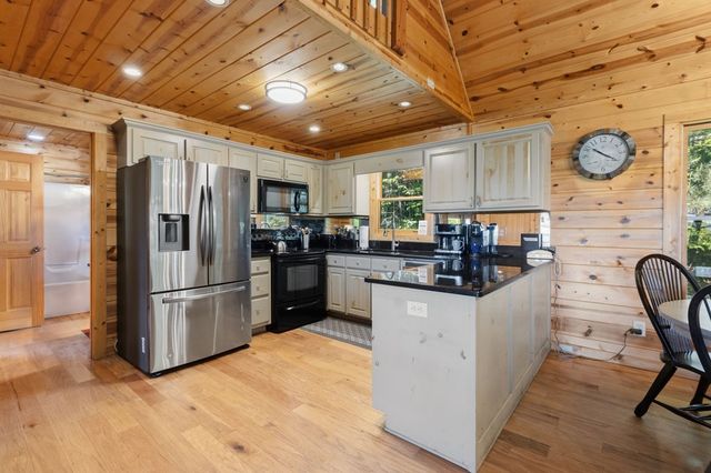 161 Huntington Way, Blue Ridge, GA 30513