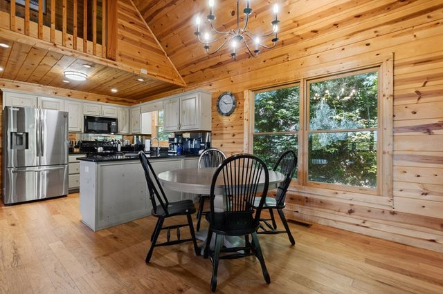 161 Huntington Way, Blue Ridge, GA 30513