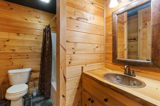 161 Huntington Way, Blue Ridge, GA 30513