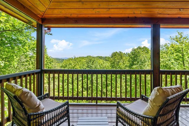161 Huntington Way, Blue Ridge, GA 30513