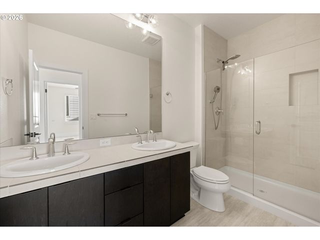 16171 Nw GOODERHAM St, Portland, OR 97229