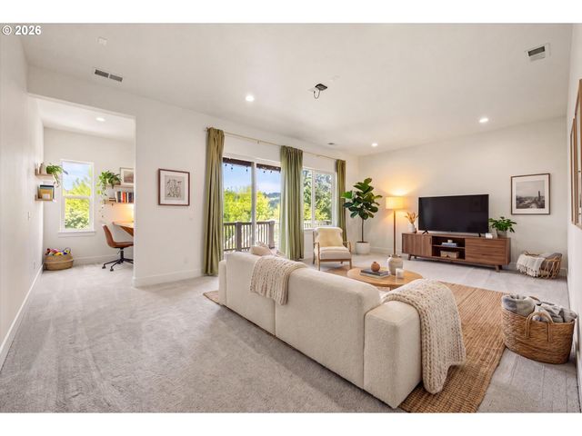 16171 Nw GOODERHAM St, Portland, OR 97229