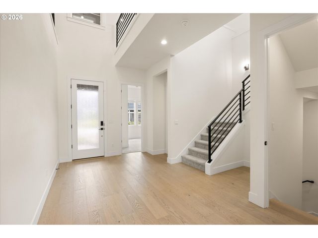 16171 Nw GOODERHAM St, Portland, OR 97229