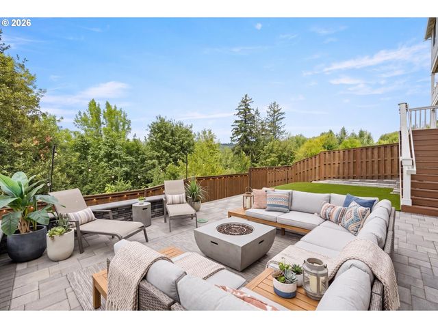 16171 Nw GOODERHAM St, Portland, OR 97229