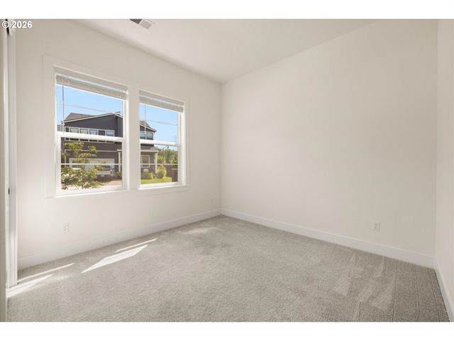 16171 Nw GOODERHAM St, Portland, OR 97229