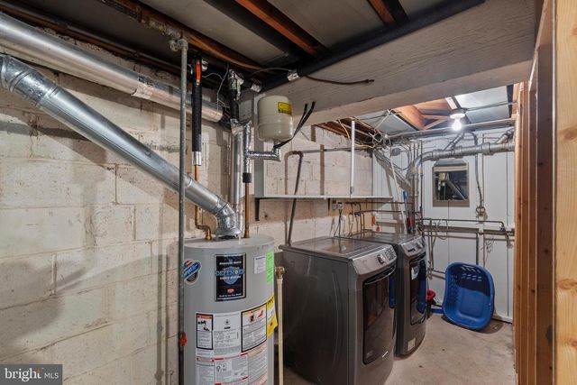 2705 GLEN AVE, Baltimore, MD 21215