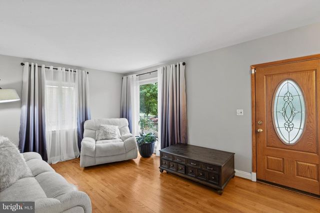 2705 GLEN AVE, Baltimore, MD 21215