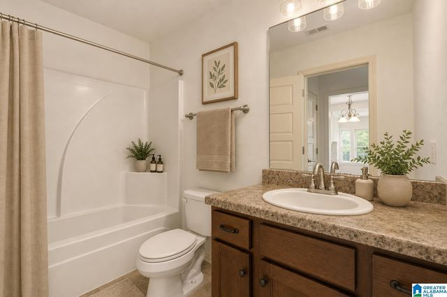 412 OAKWELL COVE, Calera, AL 35040