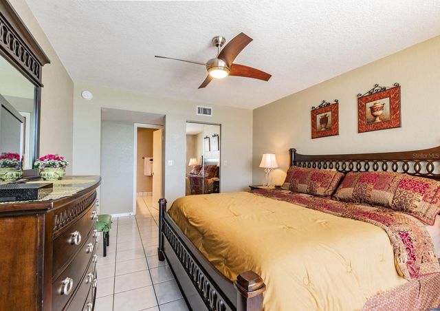 5701 BAHIA DEL MAR CIRCLE 403, St Petersburg, FL 33715