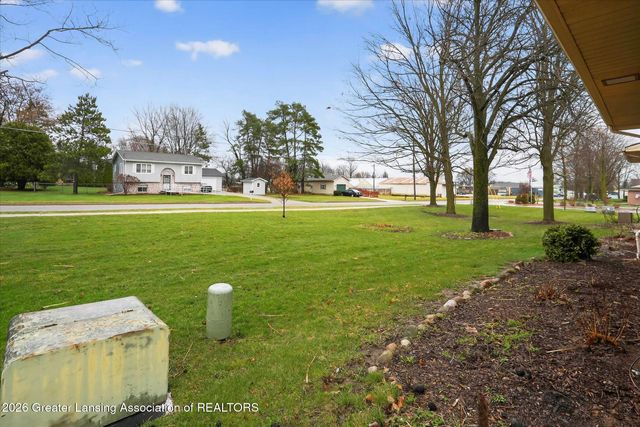 258 Bonnie Brook Drive 12, Charlotte, MI 48813